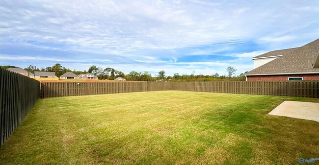 Building Photo - 3108 Henry Rd SE