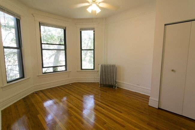Floorplan - 5401-5403 S. Woodlawn Avenue
