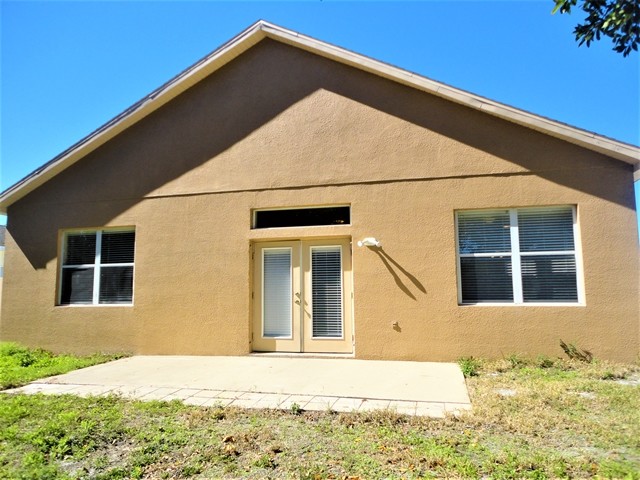 Building Photo - 1510 Canoe Dr