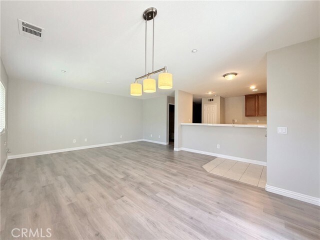 Building Photo - 15637 Lasselle St