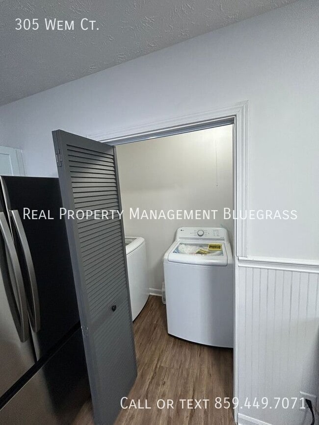 Building Photo - 305 Wem Ct