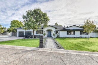 Building Photo - 3631 N 54th Ct