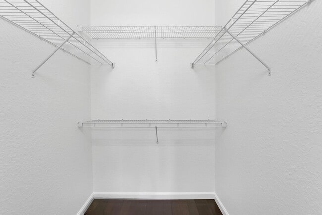 Building Photo - 4719 N Prive Cir