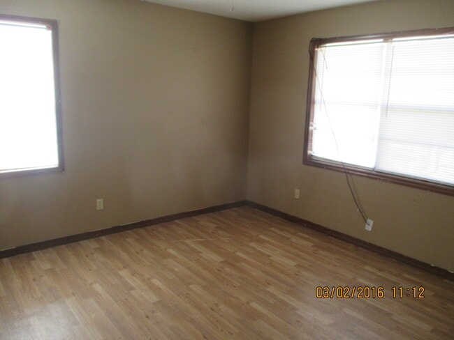 Building Photo - 213 Cazort St