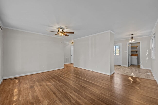 Building Photo - Three bedroom home for rent