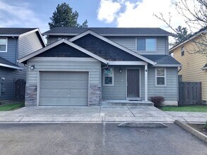 Building Photo - Charming 2-stored home in desirable Sunnyc...