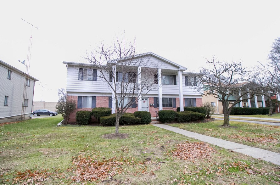 Building Photo - 3036 Carskaddon Ave