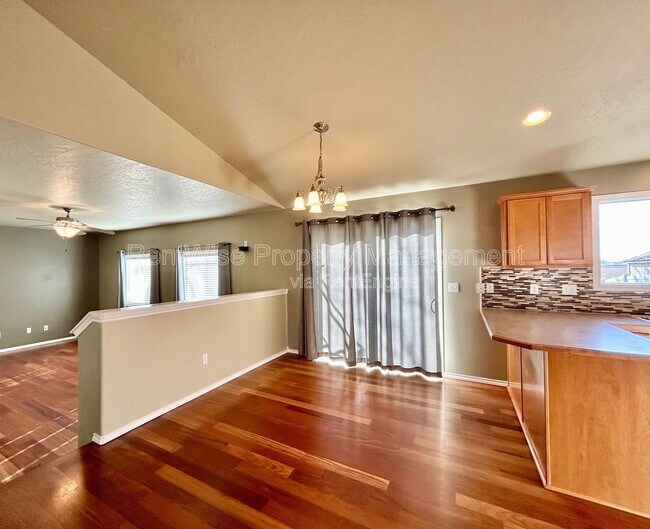 Building Photo - 10829 Cloudless St