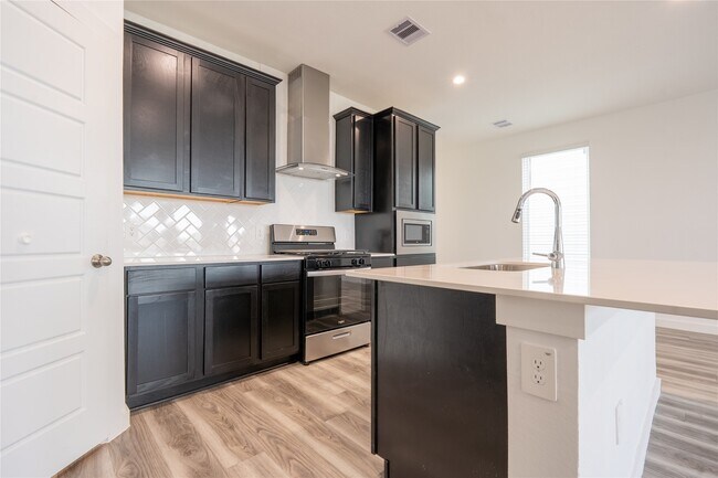 Building Photo - 12327 Brandenburg Gate Rd