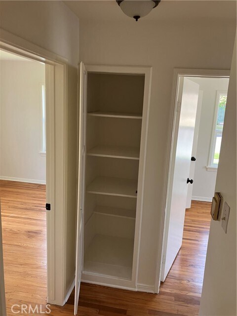 Building Photo - 4458 Linden Ave