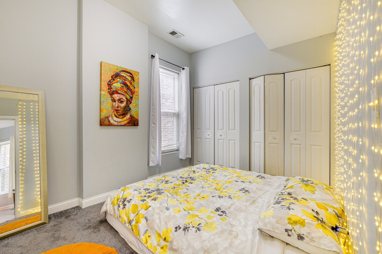 Building Photo - 4904 W Fulton St