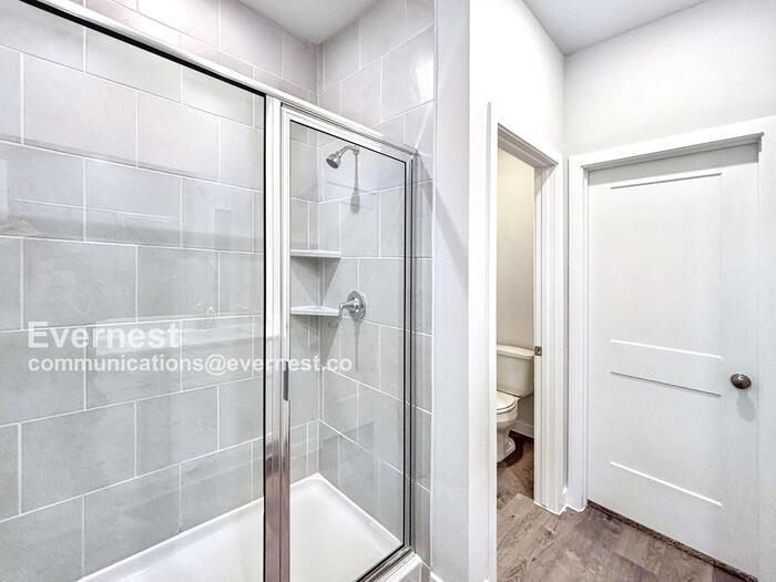 Building Photo - 32506 Timber Point Dr