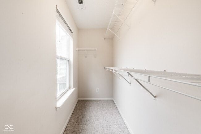 Building Photo - 2525 Central Ave