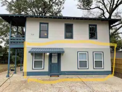 This apartment is the downstairs apartment highlighted - 318 S K St