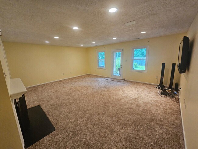 Building Photo - 7525 Coddle Harbor Ln