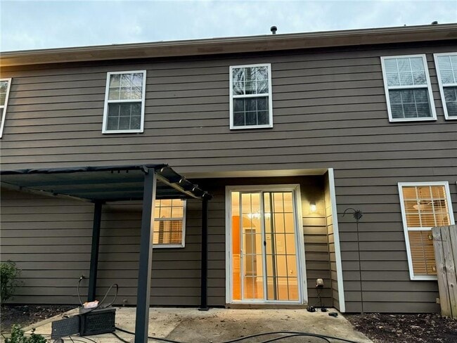 Building Photo - 4770 Shiloh Springs Rd