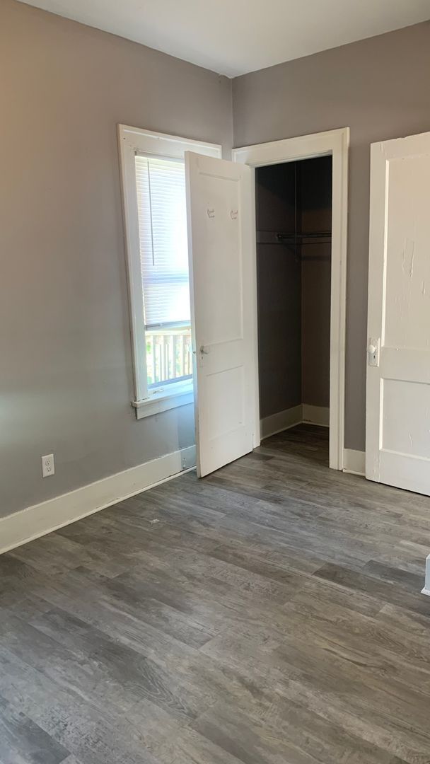 Building Photo - Chestnut St