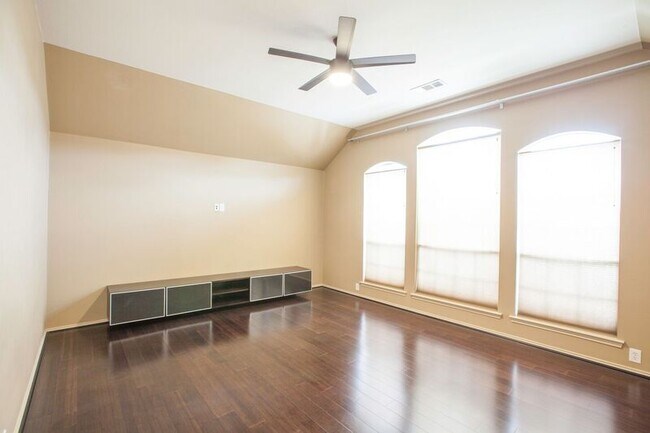 Building Photo - 11544 Blackhawk Dr