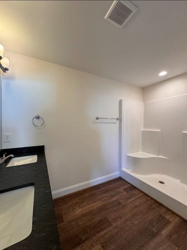 Building Photo - Inquire today on how to get FREE RENT!