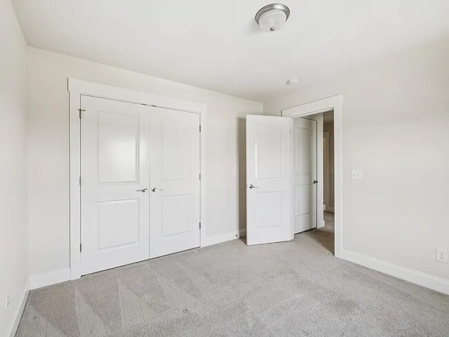 Building Photo - Fabulous 5BR Home in Thompsons Station