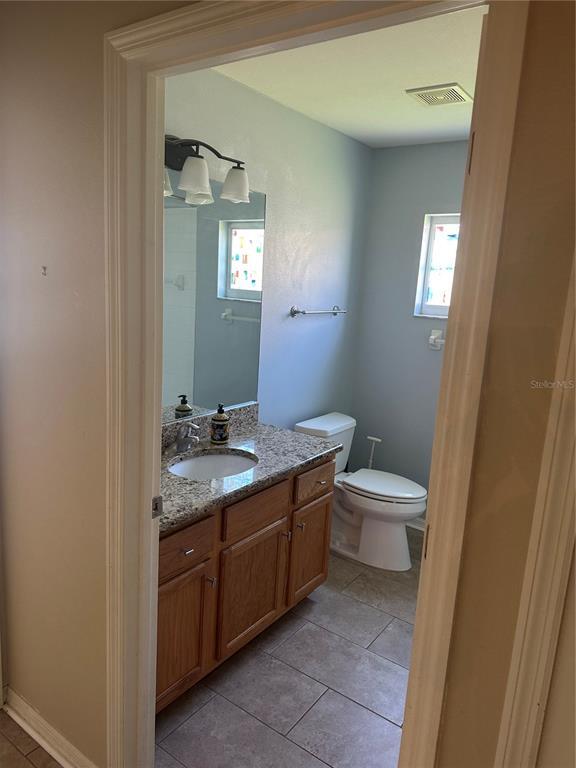 Building Photo - 4514 Sanibel Way