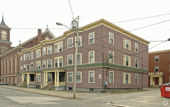 Primary Photo - 163-167 Concord St