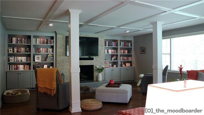 Building Photo - 4840 Kendall Ct NE