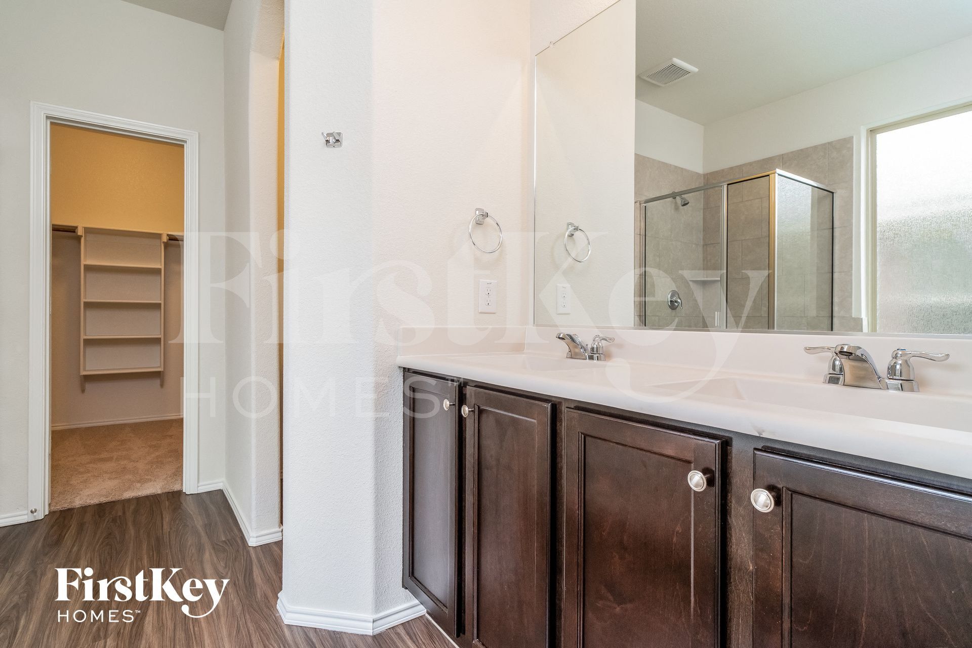 Building Photo - 434 Stuart Ln