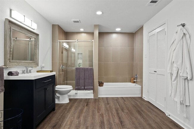 Building Photo - 5718 Marvin Loving Dr