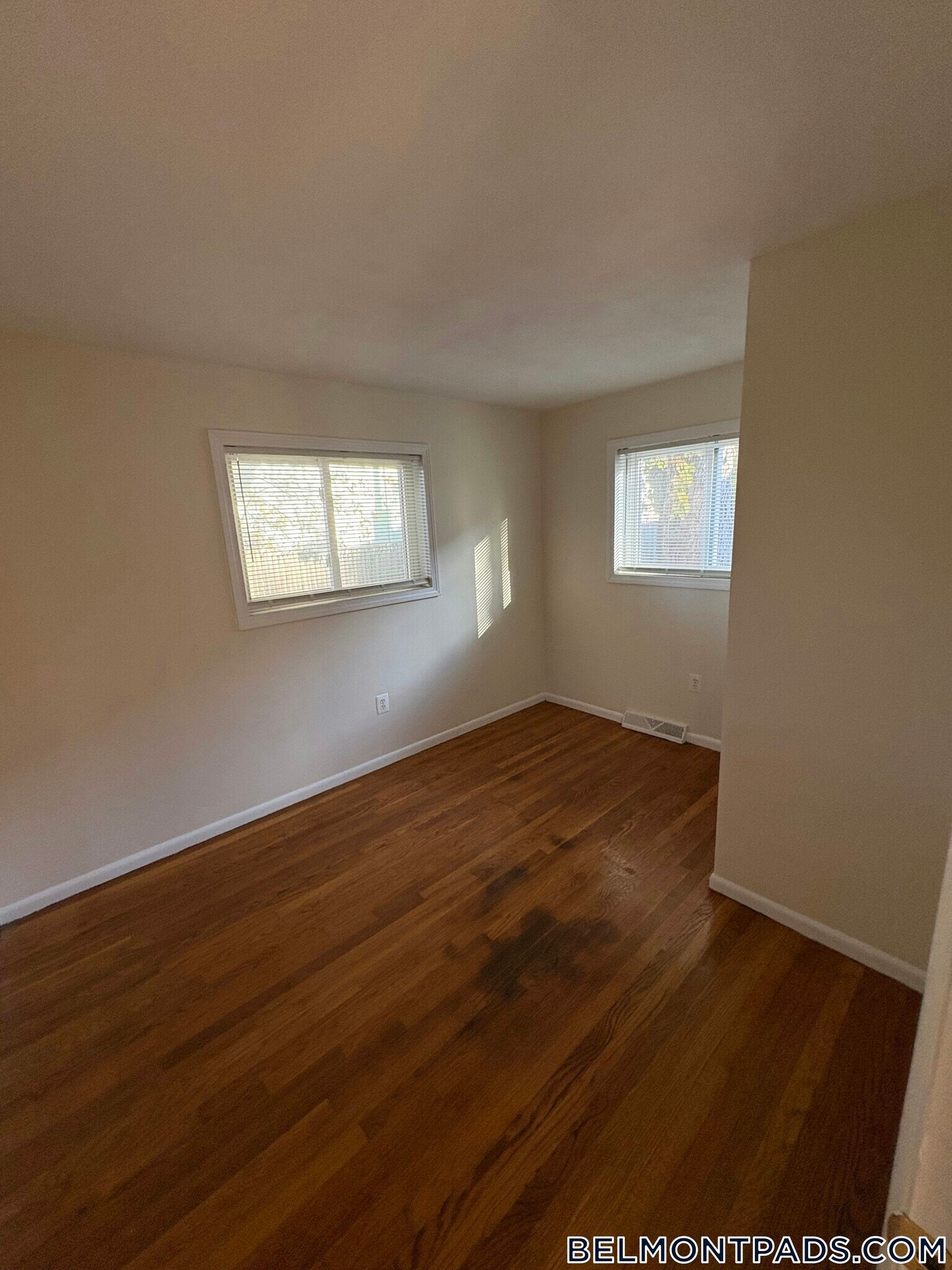 Building Photo - 21 Oxford Cir