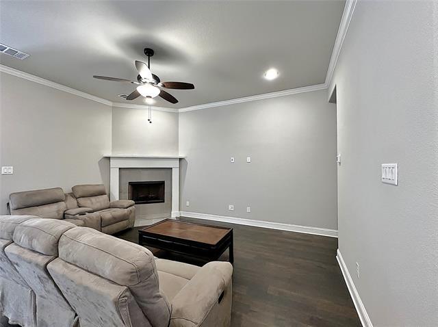 Building Photo - 1904 Shaila Dr