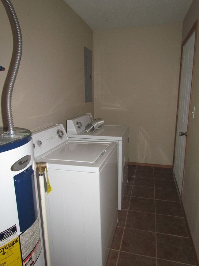 Building Photo - 24998 Talladega Rd