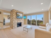 Building Photo - 29600 Island View Dr