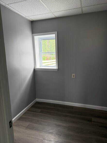 Building Photo - 2526 Almond St