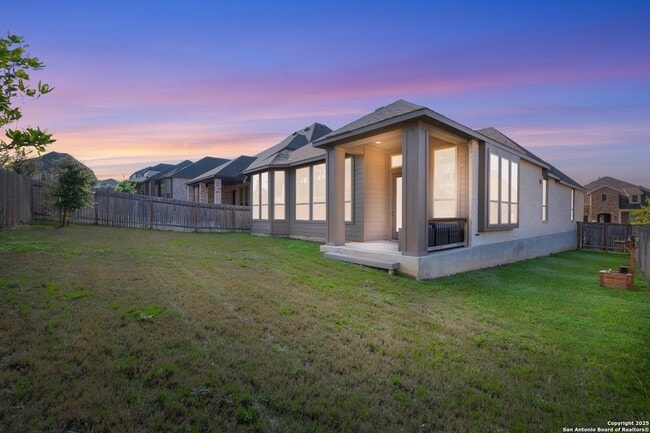 Building Photo - 12231 Old Gage Rnch