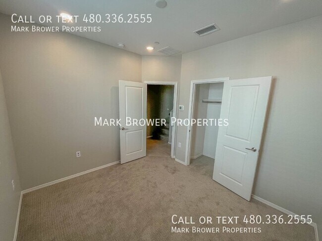 Building Photo - 2661 S Sulley Dr