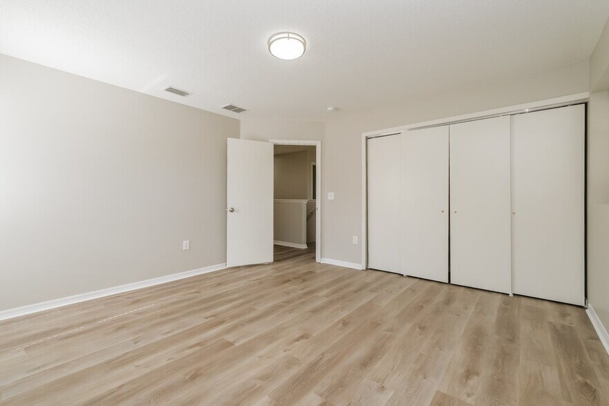 Building Photo - 9133 Bell Rock Pl