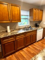Building Photo - 4905 20th Street Ct E