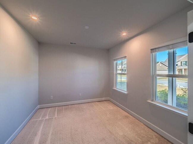 Building Photo - 1586 Maston Rd