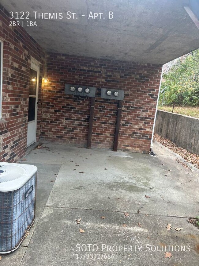 Building Photo - 3122 Themis St