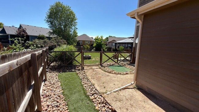 Building Photo - Great Home in Johnstown
