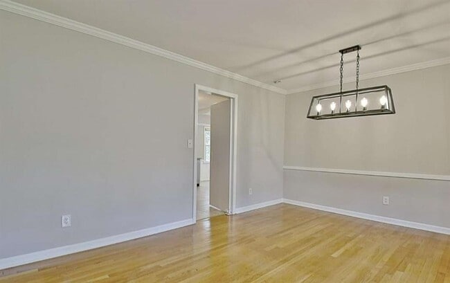 Building Photo - 4710 Navaho Cir