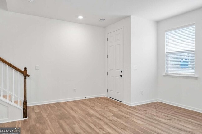 Building Photo - 1637 Winpost Ln NW