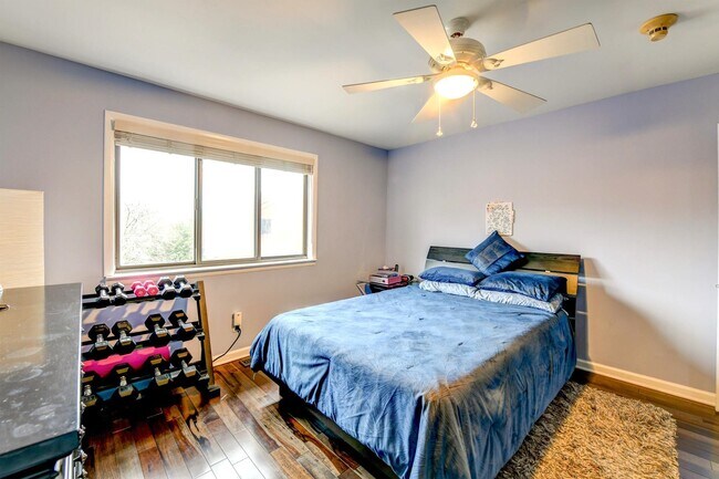 Building Photo - 572 Sanderling Ct