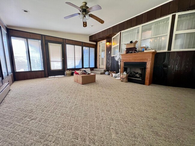 Building Photo - Stunning 4-Bedroom Single Family Home in Wyncote! Available NOW!