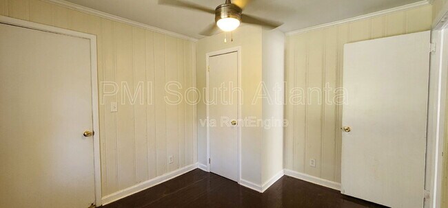 Building Photo - 5573 Cypress Dr