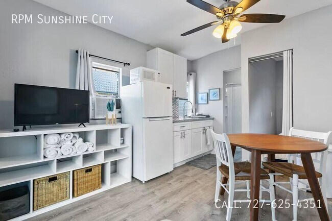 Building Photo - 5408 5th Ave N