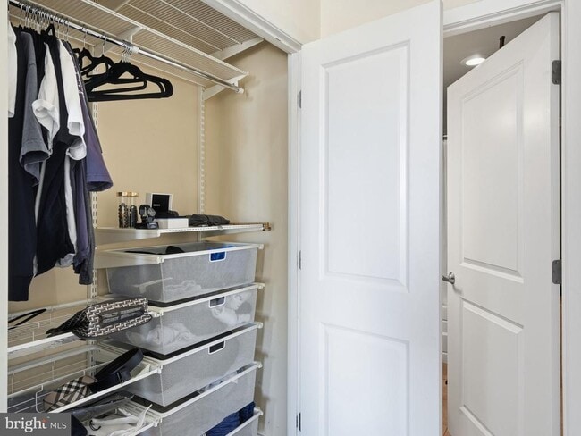 Building Photo - 820 N Pollard St