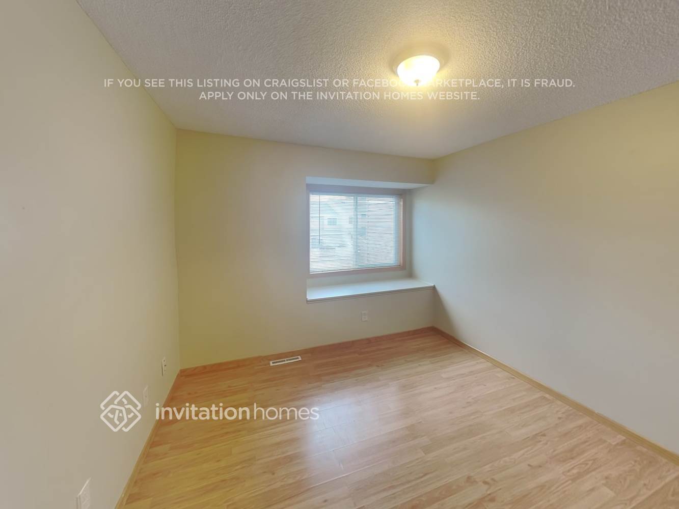 Building Photo - 14333 Hickory Way