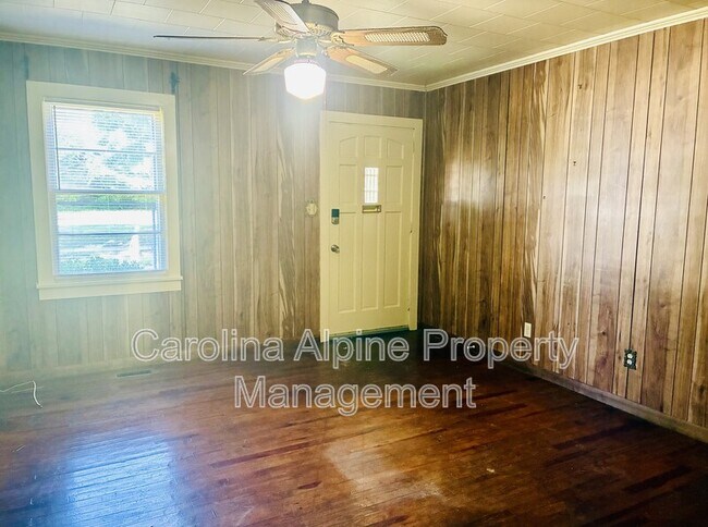 Building Photo - 408 N Caldwell St